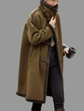 ABRIGO ESTILO TRENKA