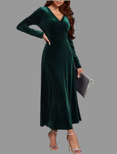 VESTIDO DE TERCIOPELO FALDA EVASÉ 3 CLRS