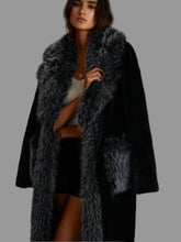 ABRIGO DE VISÓN FAUX FUR CON CUELLO Y BORDE