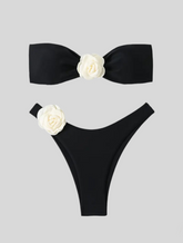 BIKINI BANDEAU ATADO CON FLOR 3 CLRS