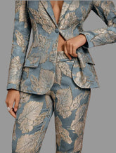 TRAJE CHAQUETA PANTALÓN AJUSTADO 3 CLRS