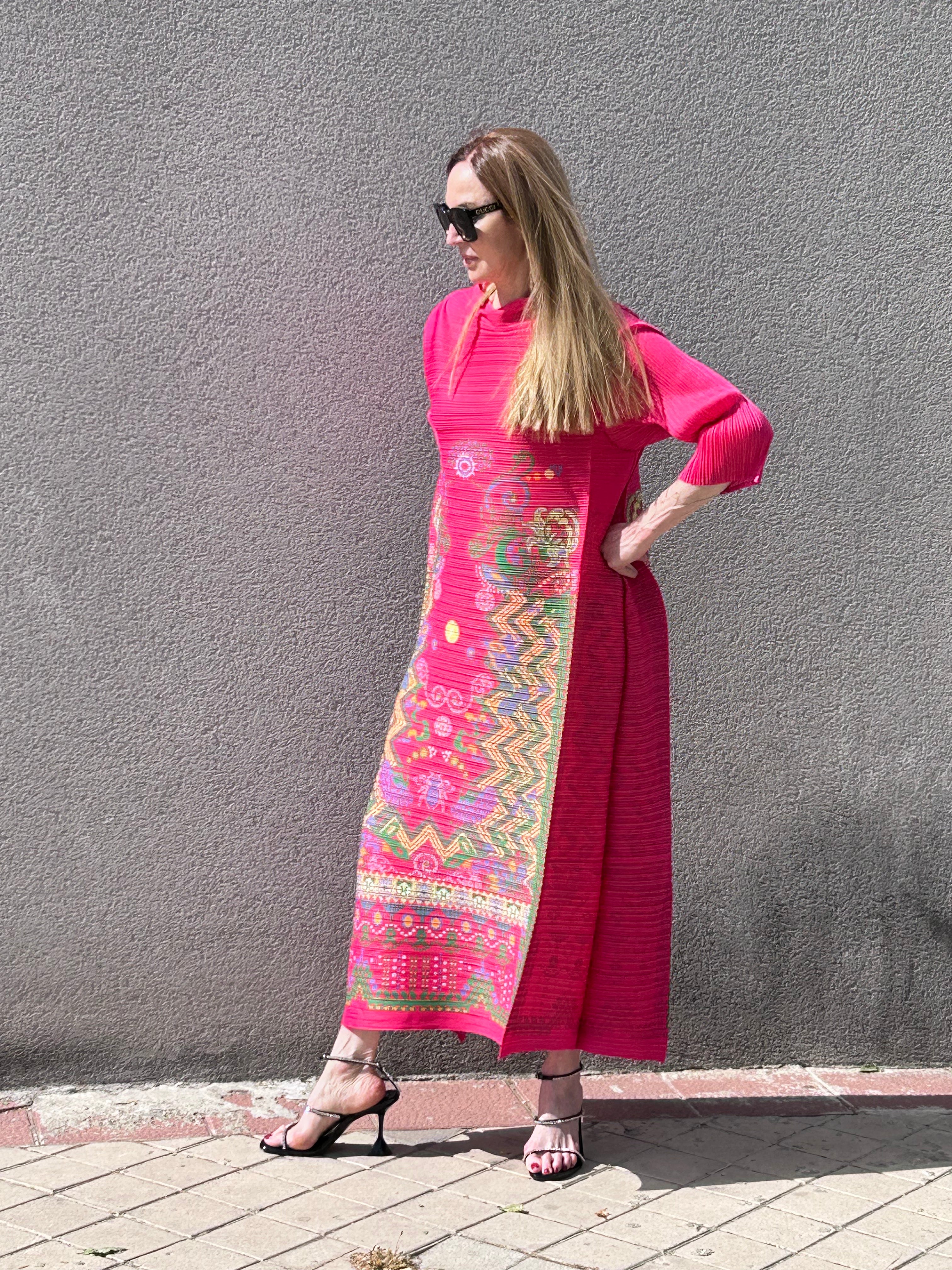 Vestido largo plisado permanente