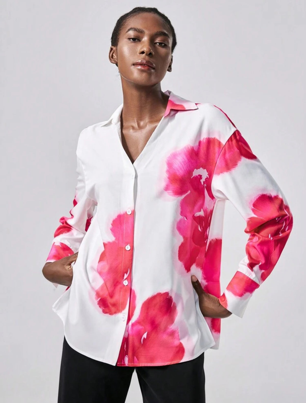 CAMISA ESTAMPADA AMPLIA ELASTICA