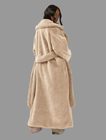 ABRIGO FAUX FUR LARGO CINTURÓN 3 CLRS