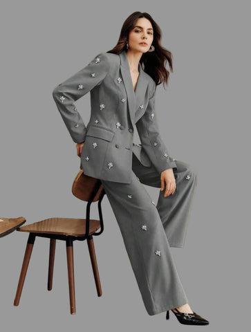 TRAJE DE CHAQUETA CON ADORNO CRISTALES 6 CLRS