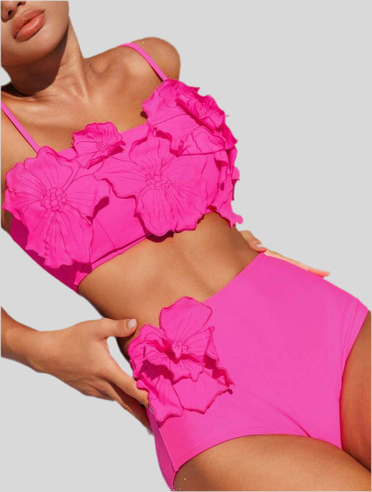 BIKINI DE BRAGUITA ALTA CON FLORES 3 CLRS