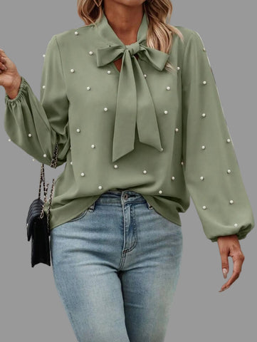 CAMISA CON LAZADA Y PERLAS 10 CLRS