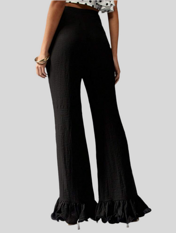 PANTALÓN CON VOLANTE RIZADO