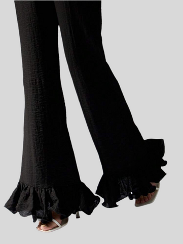 PANTALÓN CON VOLANTE RIZADO