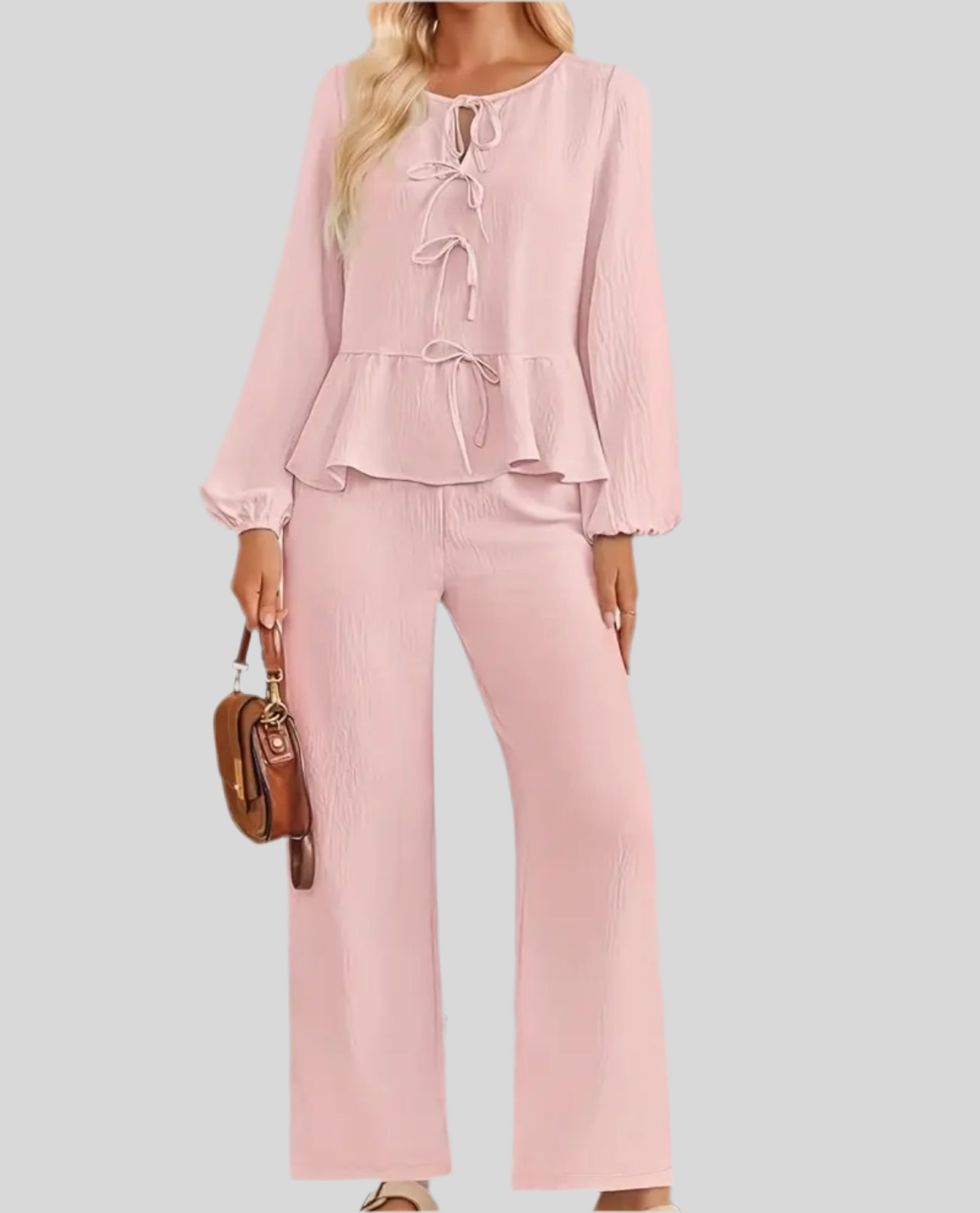 CONJUNTO PEPLUM CON LACITOS 4 CLRS