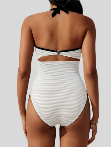 TRAJE DE BAÑO BLANCO ATADO CUELLO