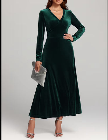 VESTIDO DE TERCIOPELO FALDA EVASÉ 3 CLRS