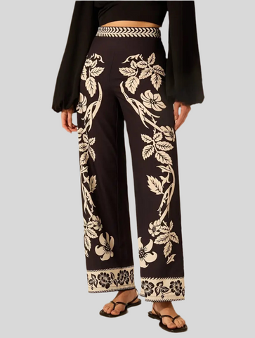 PANTALÓN CON ESTAMPADO LATERAL 4 CLRS