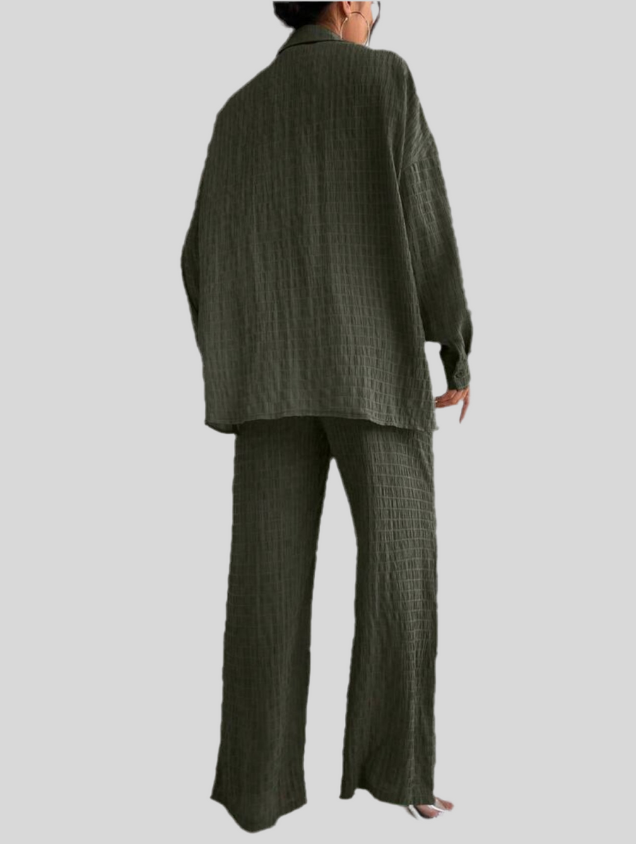 CONJUNTO DE CAMISA Y PANTALÓN 11 CLRS