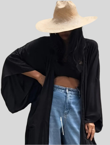 KIMONO LISO CON CINTURÓN 4 CLRS