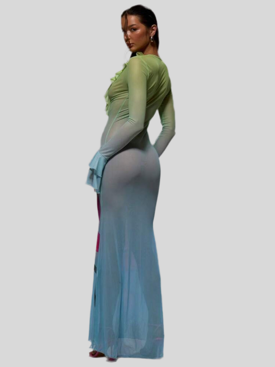 VESTIDO LARGO CON ESCOTE Y VOLANTES