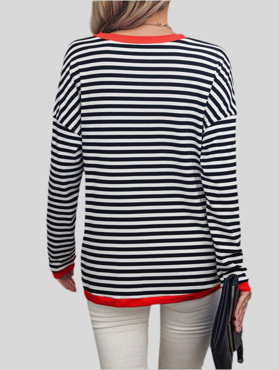 CAMISETA DE RAYAS CON BORDE ROJO