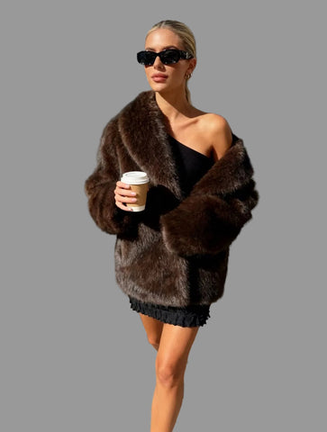 CHAQUETÓN FAUX FUR GRAN CUELLO 3 CLRS