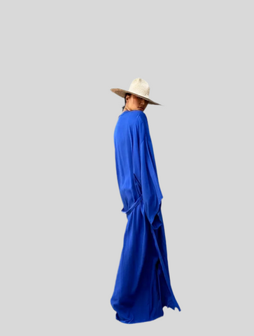 KIMONO LISO CON CINTURÓN 4 CLRS
