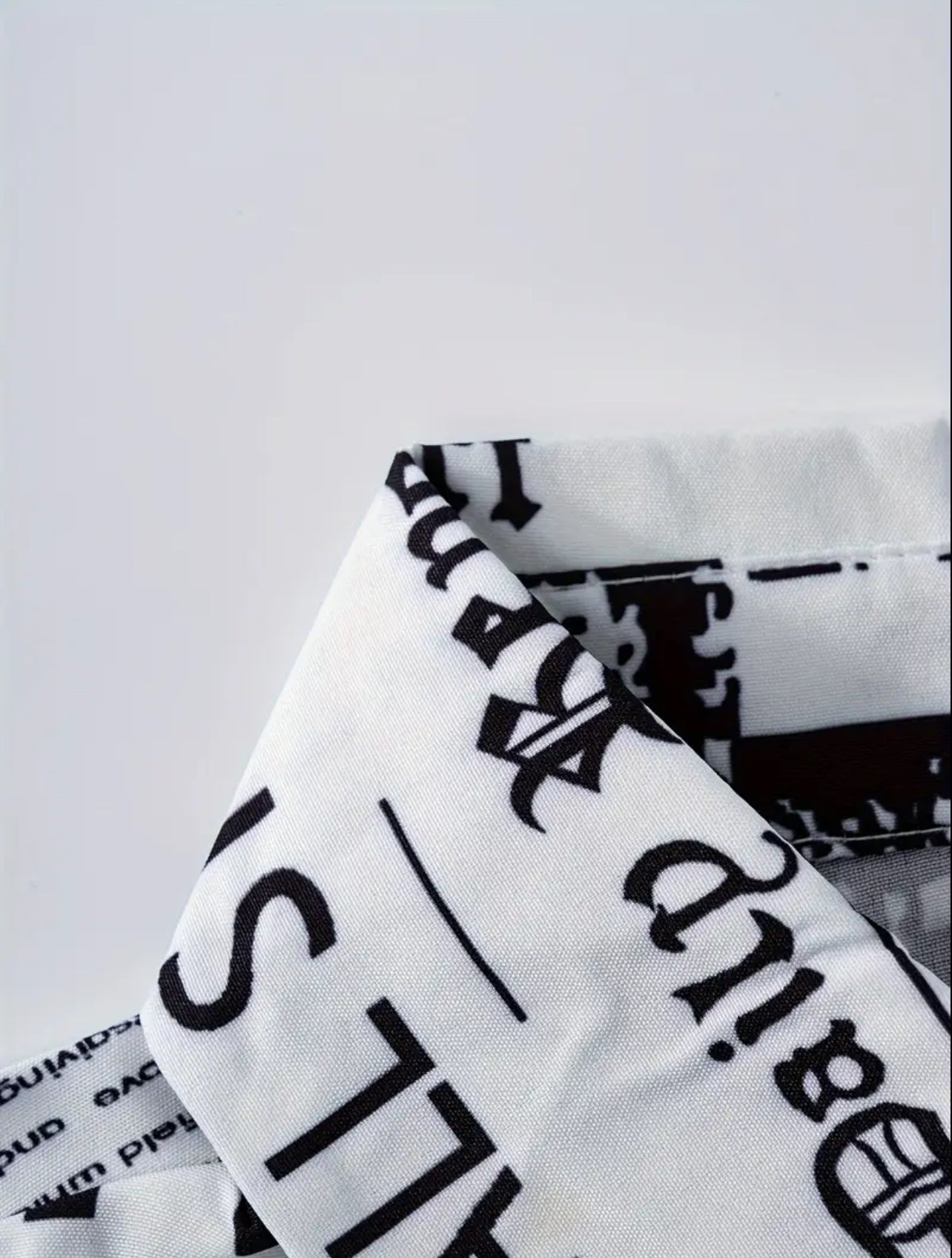 CAMISA LARGA Y AMPLIA NEWSPAPER