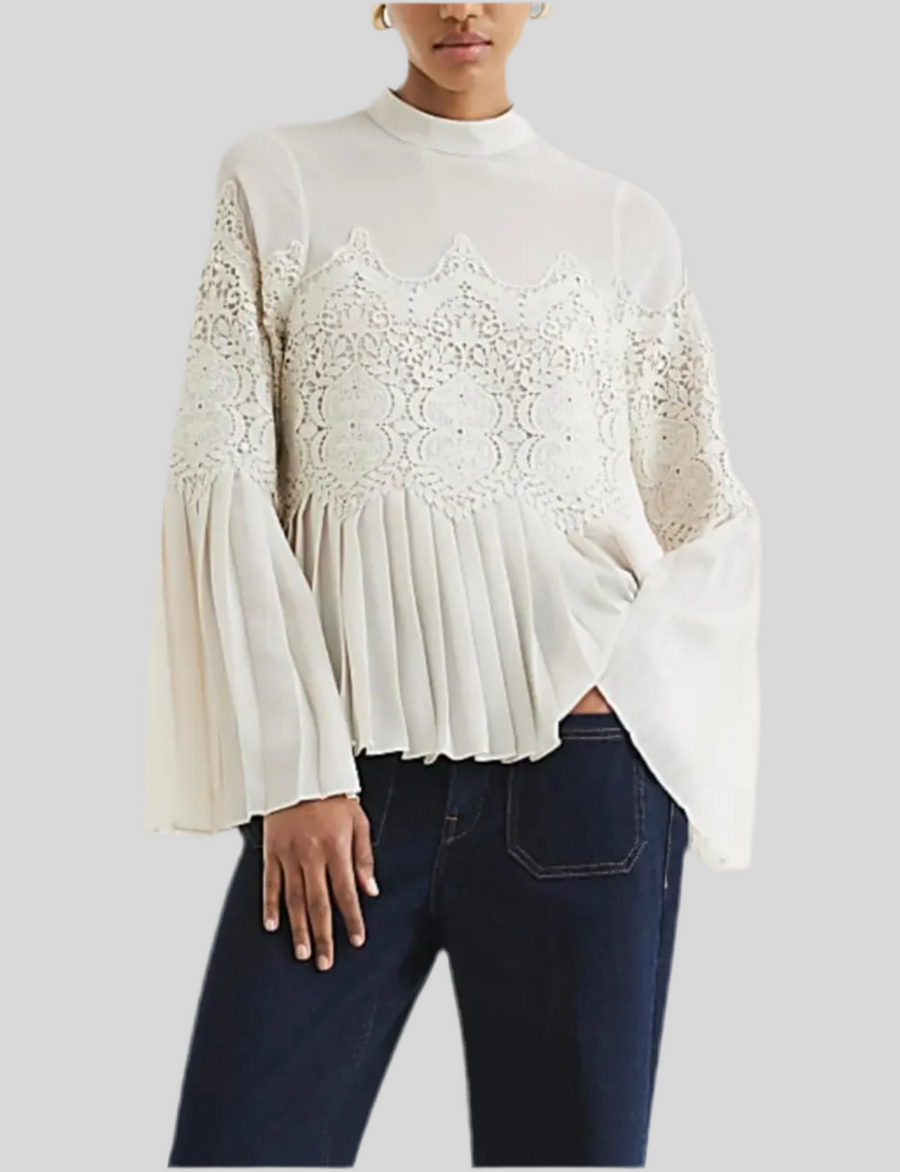 CAMISA PLISADA CON ENCAJE MANGA AMPLIA