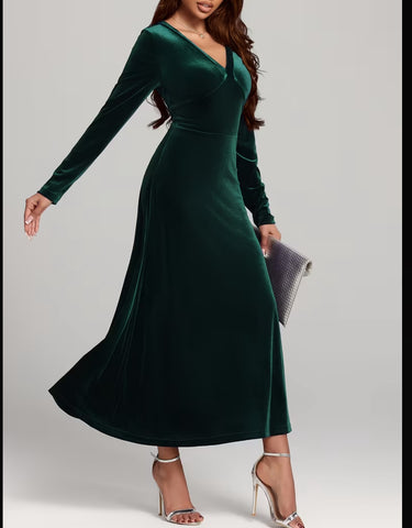 VESTIDO DE TERCIOPELO FALDA EVASÉ 3 CLRS