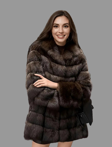 CHAQUETÓN DE VISÓN ECO CON CAPUCHA