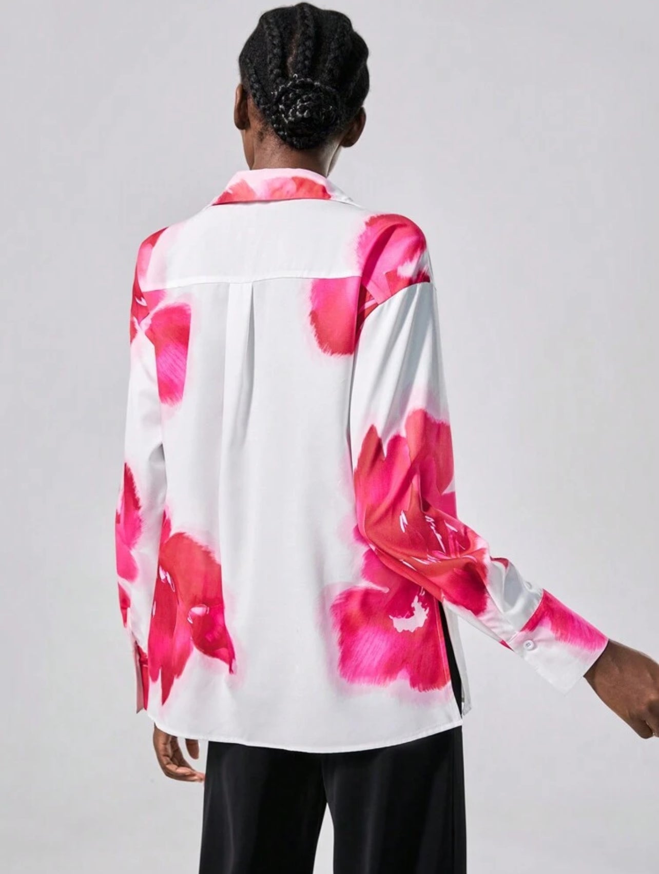 CAMISA ESTAMPADA AMPLIA ELASTICA