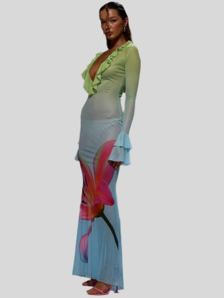 VESTIDO LARGO CON ESCOTE Y VOLANTES