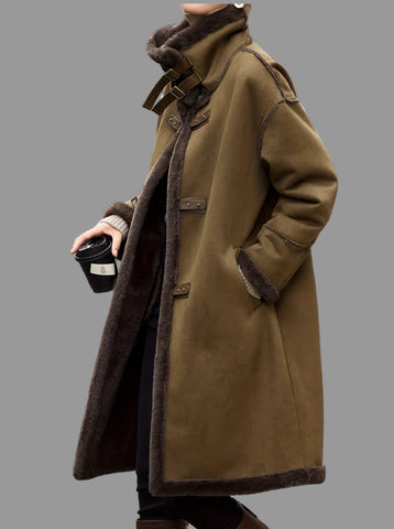 ABRIGO ESTILO TRENKA