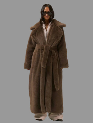ABRIGO FAUX FUR LARGO CINTURÓN 3 CLRS