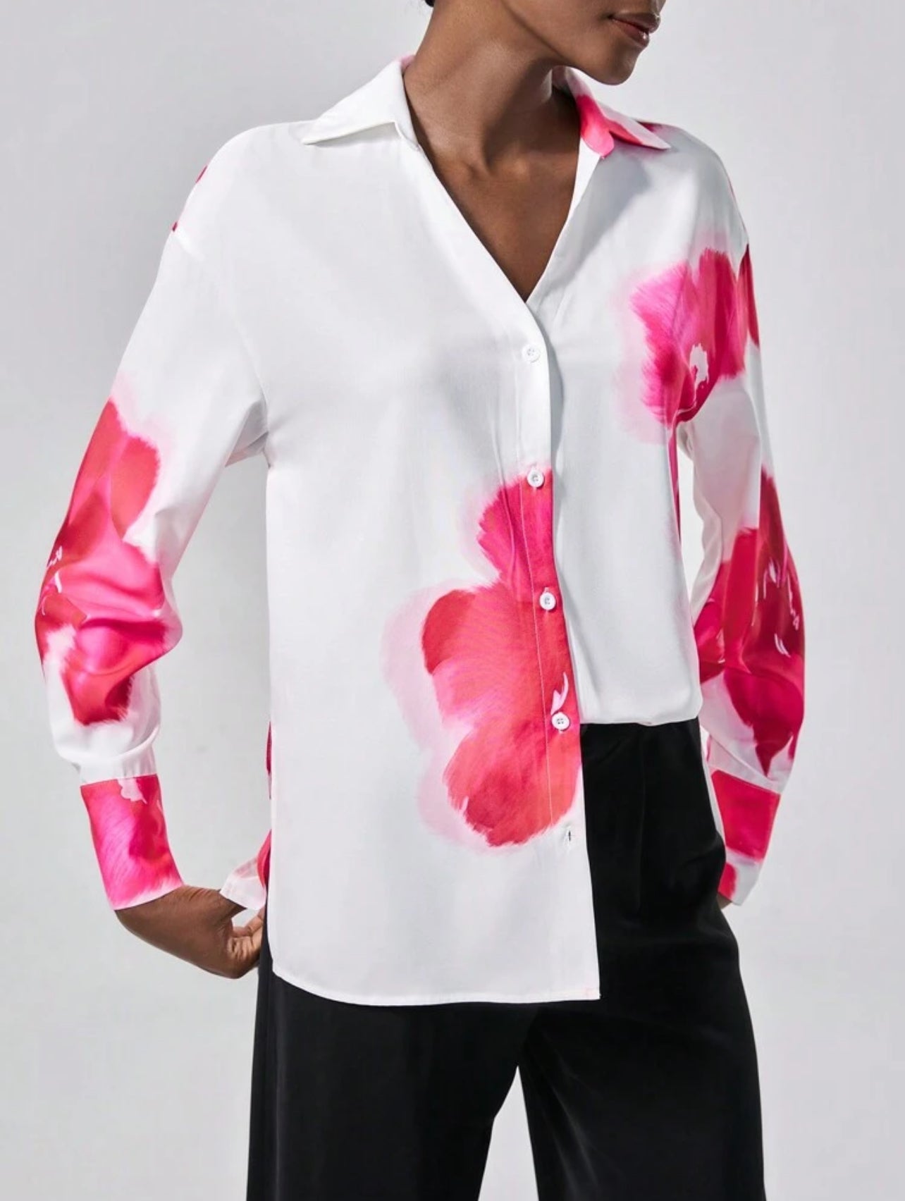CAMISA ESTAMPADA AMPLIA ELASTICA
