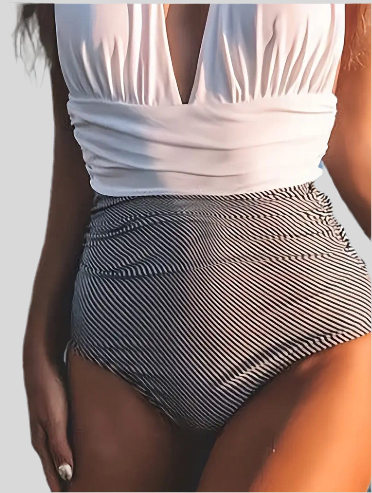 TRAJE DE BAÑO BICOLOR ATADO CUELLO