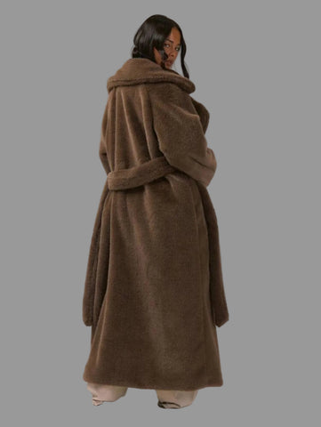 ABRIGO FAUX FUR LARGO CINTURÓN 3 CLRS