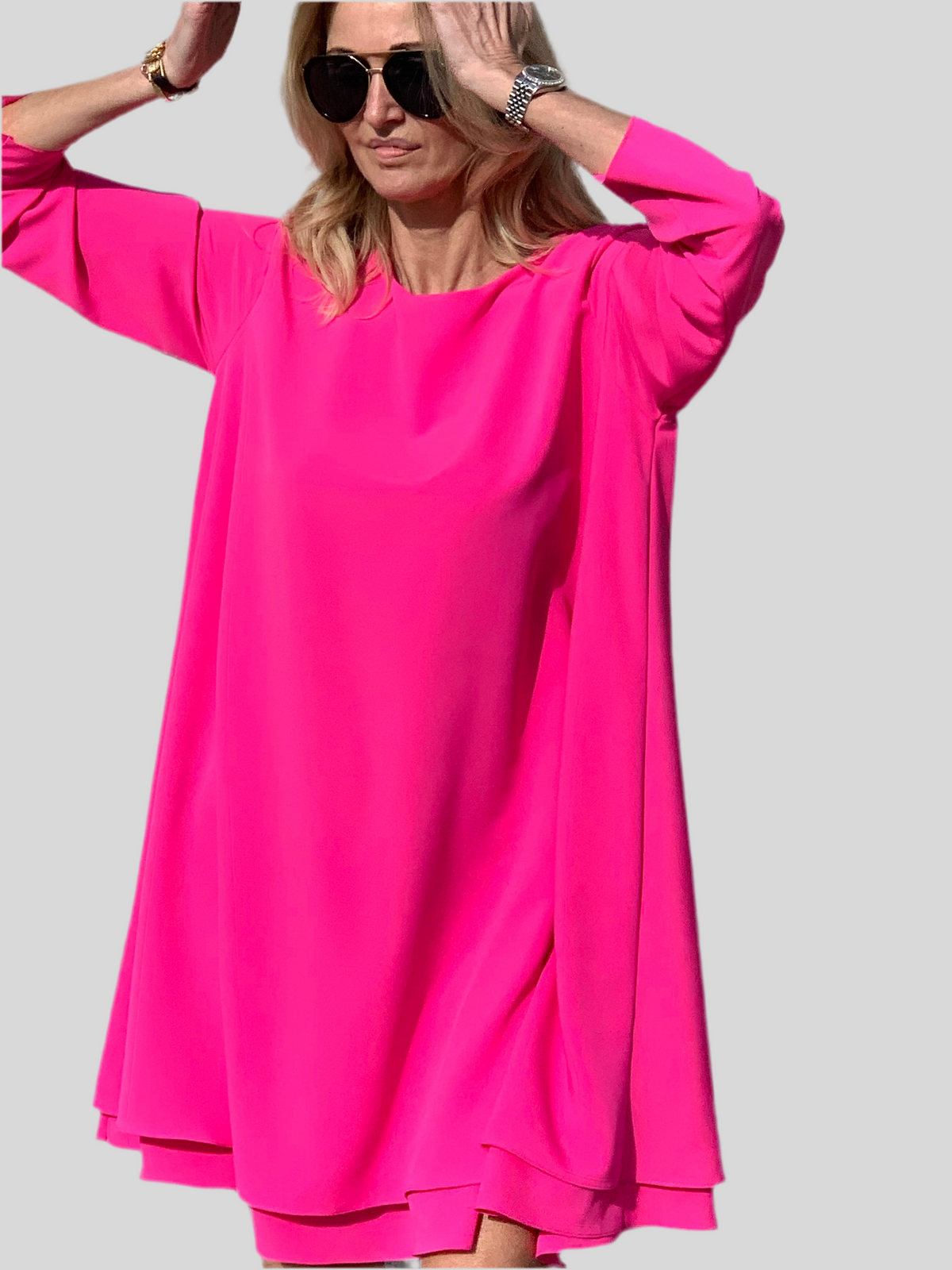 BAVARIA DOPPELLAGENKLEID AUS KREPP MIT UNGLAUBLICHEM FALL