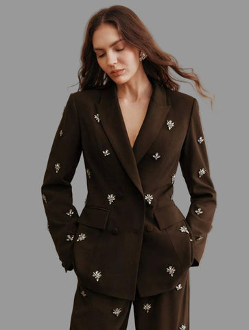 TRAJE DE CHAQUETA CON ADORNO CRISTALES 6 CLRS