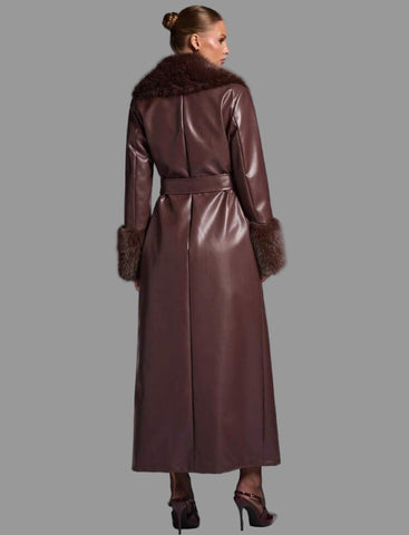 ABRIGO DE CUERO ECO CON CUELLO Y PUÑOS