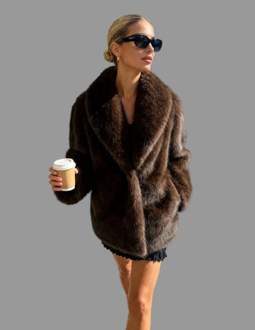 CHAQUETÓN FAUX FUR GRAN CUELLO 3 CLRS