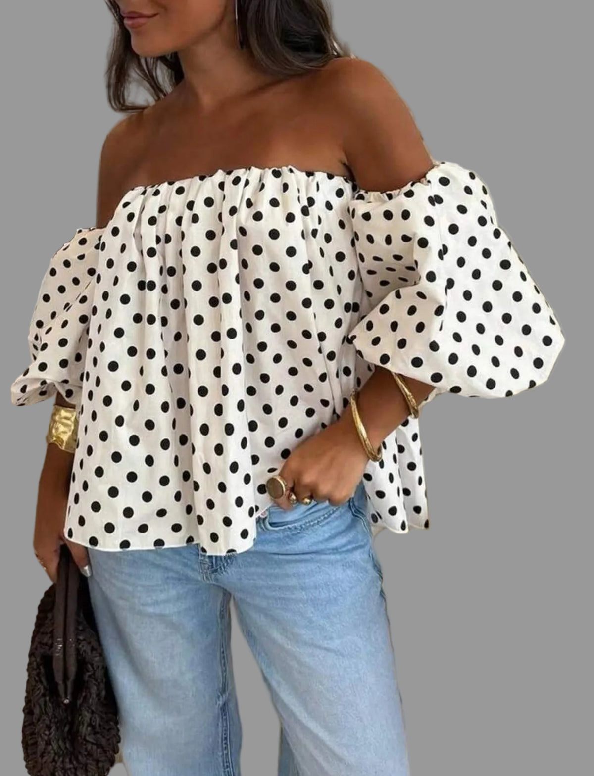 BLUSÓN OPEN SHOULDER LUNARES 6 CLRS