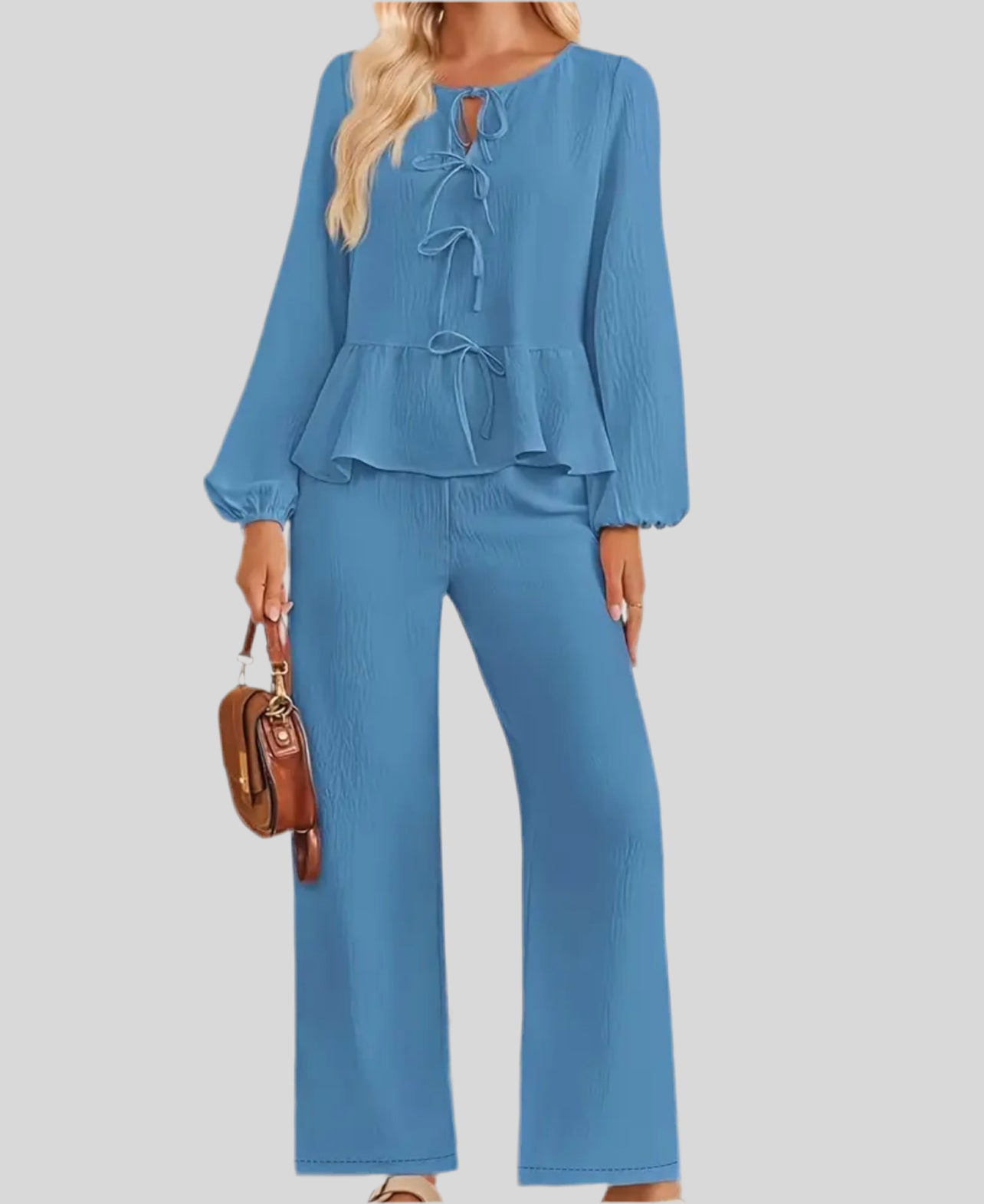 CONJUNTO PEPLUM CON LACITOS 4 CLRS