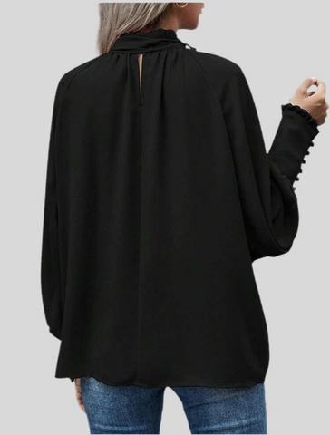 CAMISA CON CON LAZADA Y PUÑOS 10 CLRS