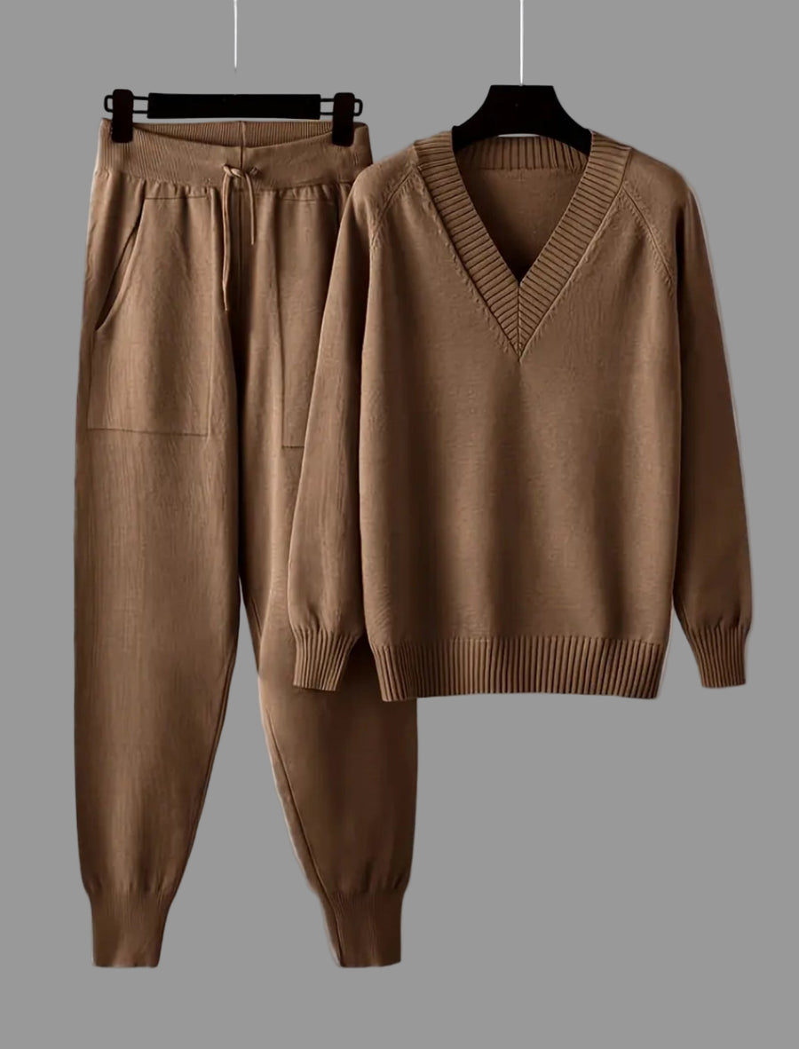 CONJUNTO DE PUNTO PANTALÓN JOGGER 4 CLRS