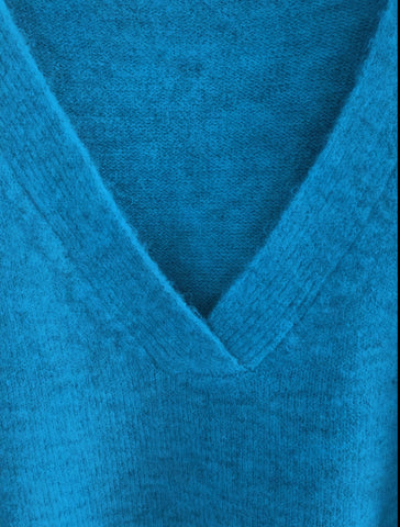 JERSEY OVERSIZE CUELLO PICO 18 CLRS