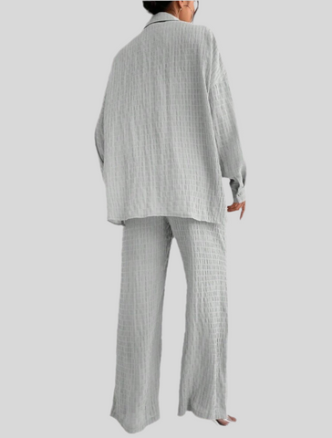 CONJUNTO DE CAMISA Y PANTALÓN 11 CLRS