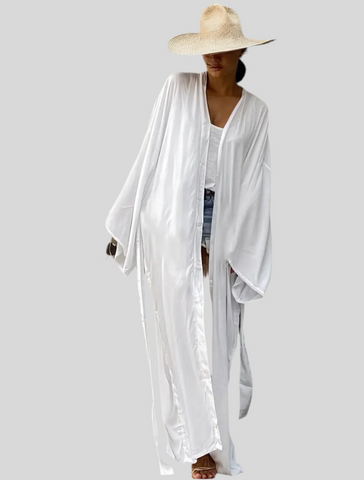 KIMONO LISO CON CINTURÓN 4 CLRS