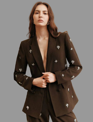 TRAJE DE CHAQUETA CON ADORNO CRISTALES 6 CLRS