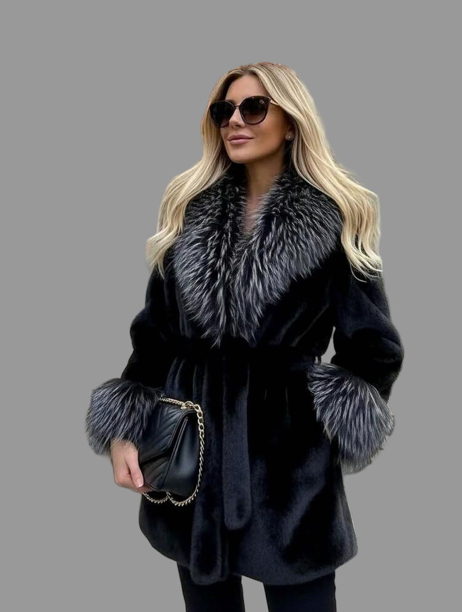 CHAQUETÓN DE PELO ECOLÓGICO CON CUELLO ZORRO 4 CLRS