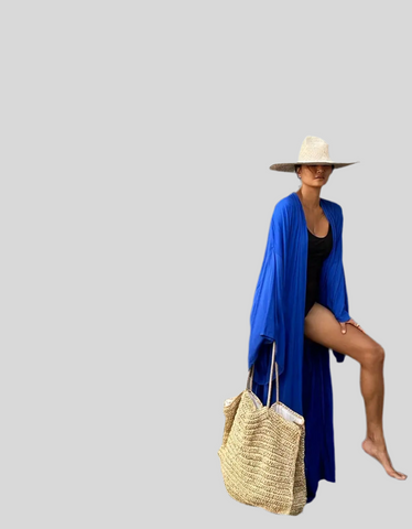 KIMONO LISO CON CINTURÓN 4 CLRS