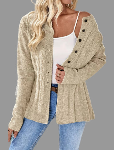 CHAQUETA DE PUNTO ENTALLADA 7 CLRS