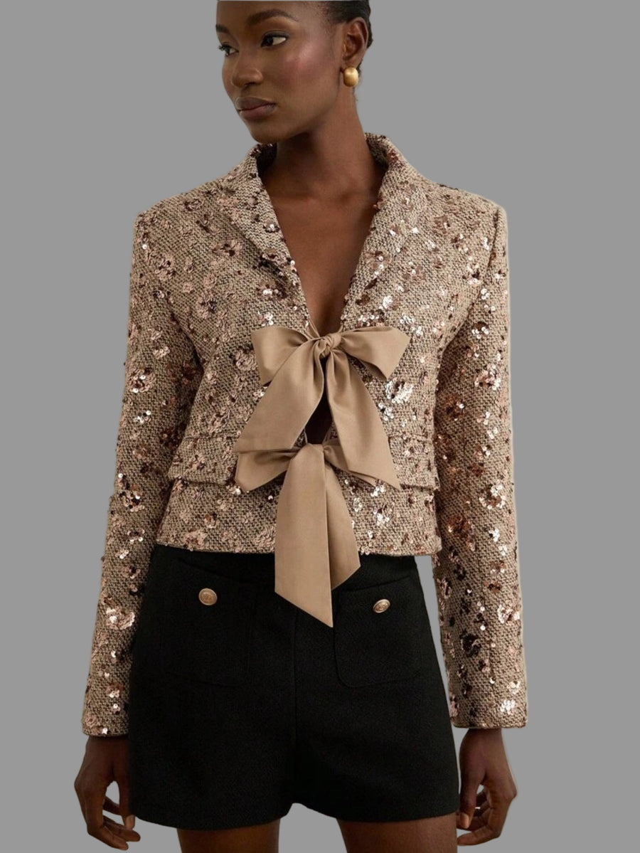 CHAQUETA CORTA CON LENTEJUELAS Y LAZO